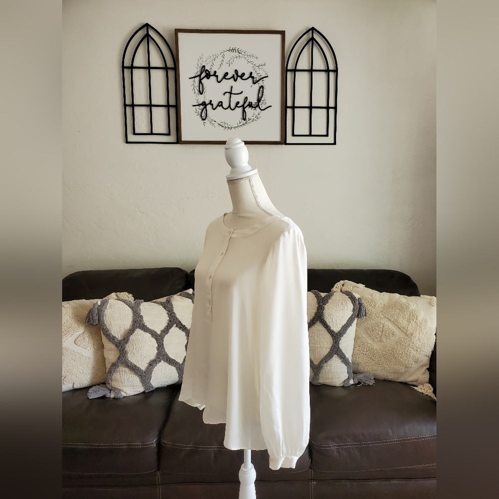 Nili Lotan Kelly Silk Structured Long Sleeve Blouse Size L Classic Designer Boho - Picture 13 of 13
